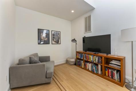 8 Paulmier Place Jersey City NJ 07302