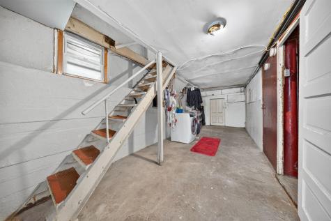 122 West 22nd Street Bayonne NJ 07002