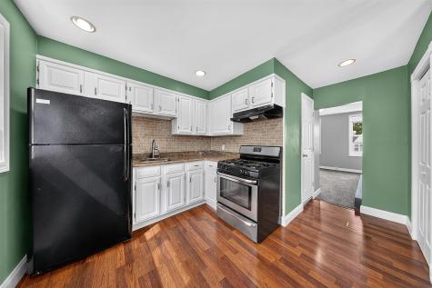 122 West 22nd Street Bayonne NJ 07002