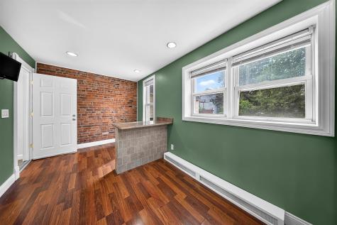 122 West 22nd Street Bayonne NJ 07002