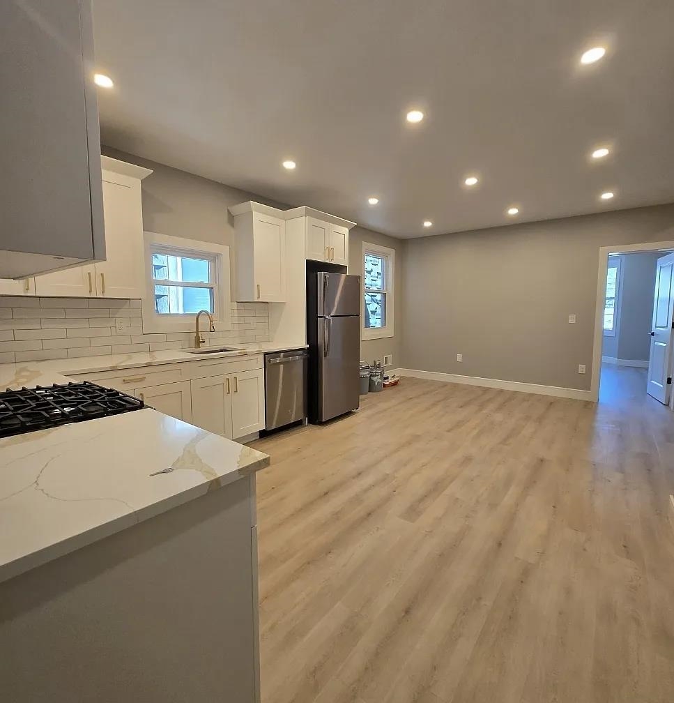 207 Virginia Avenue Jersey City NJ 07304