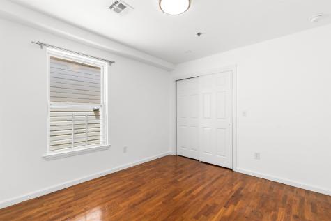 718 23rd Street Union City NJ 07087