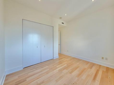 4 Beacon Way Jersey City NJ 07304