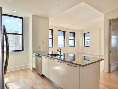 4 Beacon Way Jersey City NJ 07304