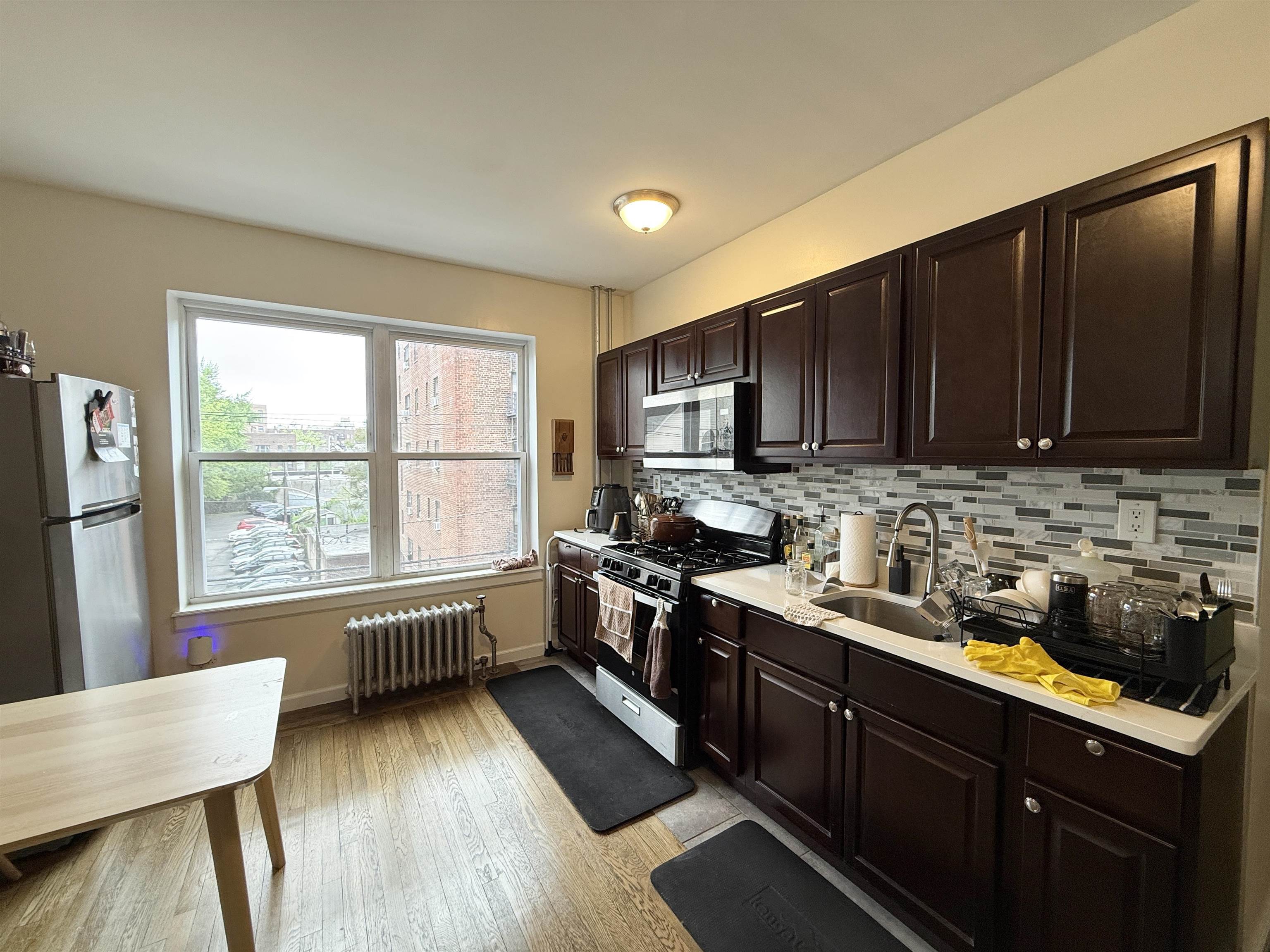 160 Vroom Street Jersey City NJ 07306