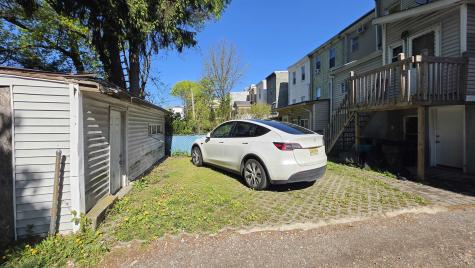 23 Sherman Place Jersey City NJ 07307