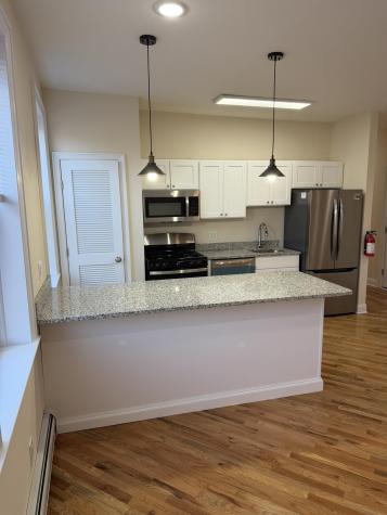 8517 4th Avenue North Bergen NJ 07047