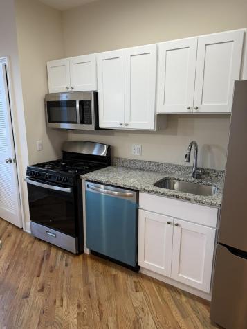8517 4th Avenue North Bergen NJ 07047