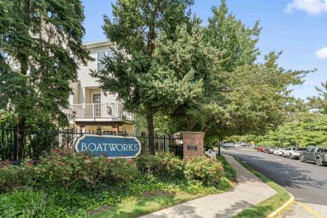 2 Marina Drive Bayonne NJ 07002