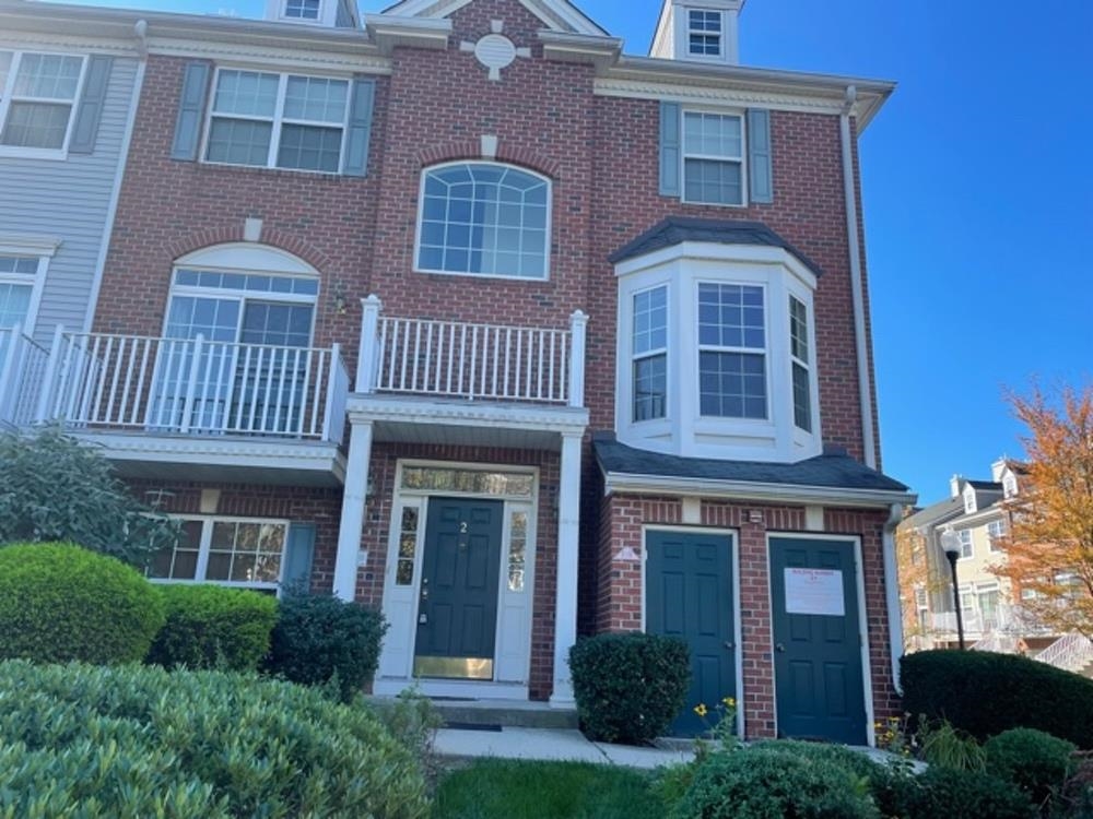 2 Tottenham Court Jersey City NJ 07305