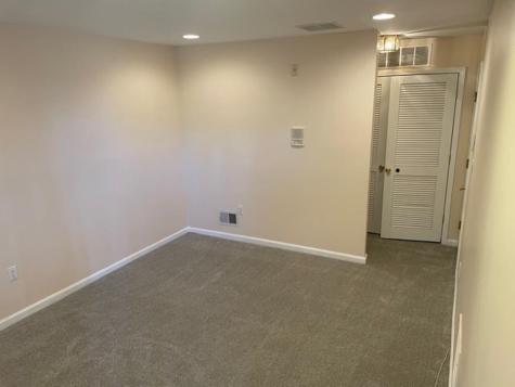 2 Tottenham Court Jersey City NJ 07305