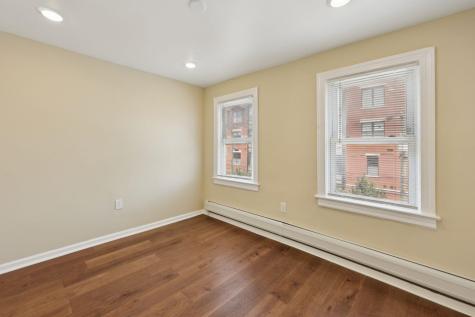 325 7th Street Jersey City NJ 07302