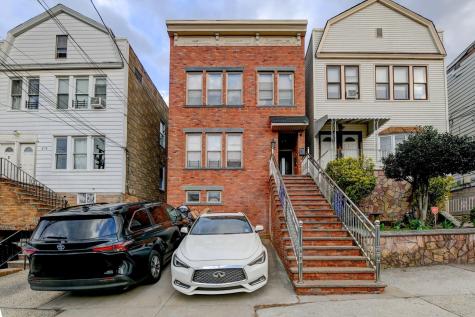 572 Liberty Avenue Jersey City NJ 07307