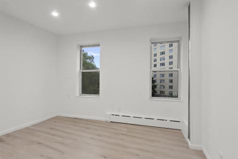 6045 Boulevard East West New York NJ 07093