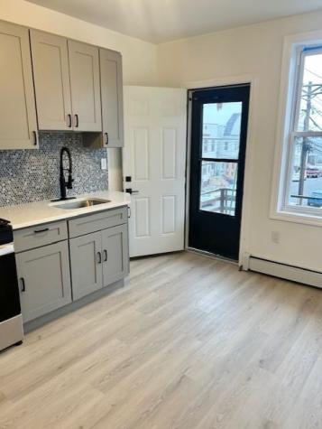 1106 Avenue C Bayonne NJ 07002