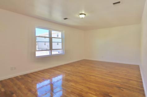 6207 Newkirk Avenue North Bergen NJ 07047
