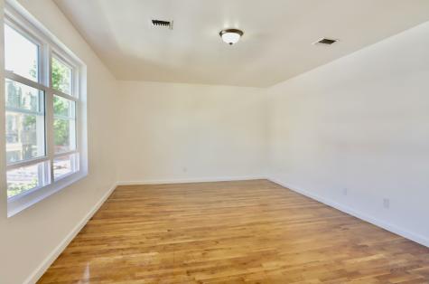 6207 Newkirk Avenue North Bergen NJ 07047