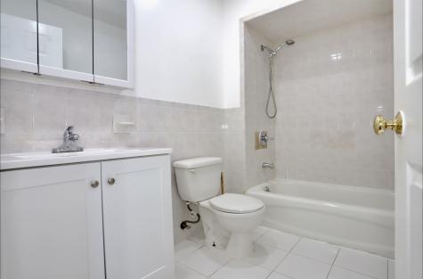 6207 Newkirk Avenue North Bergen NJ 07047