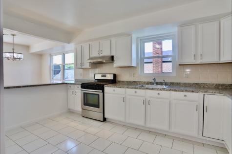 6207 Newkirk Avenue North Bergen NJ 07047