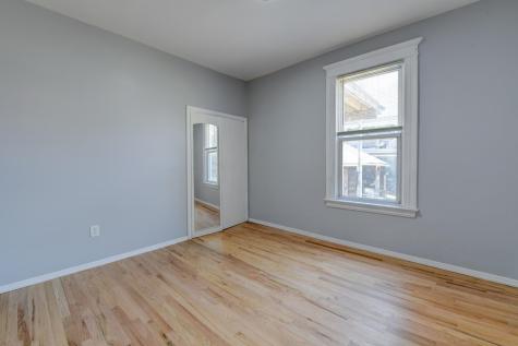 433 74th Street North Bergen NJ 07047