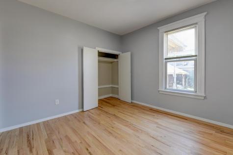 433 74th Street North Bergen NJ 07047