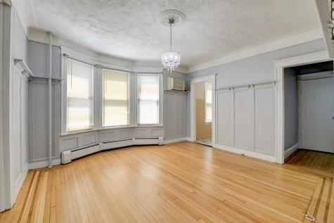 433 74th Street North Bergen NJ 07047