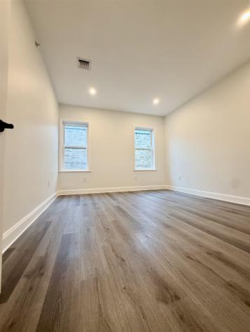 440-42 58th Street West New York NJ 07093