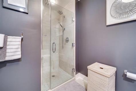 100 Eton Row Weehawken NJ 07086