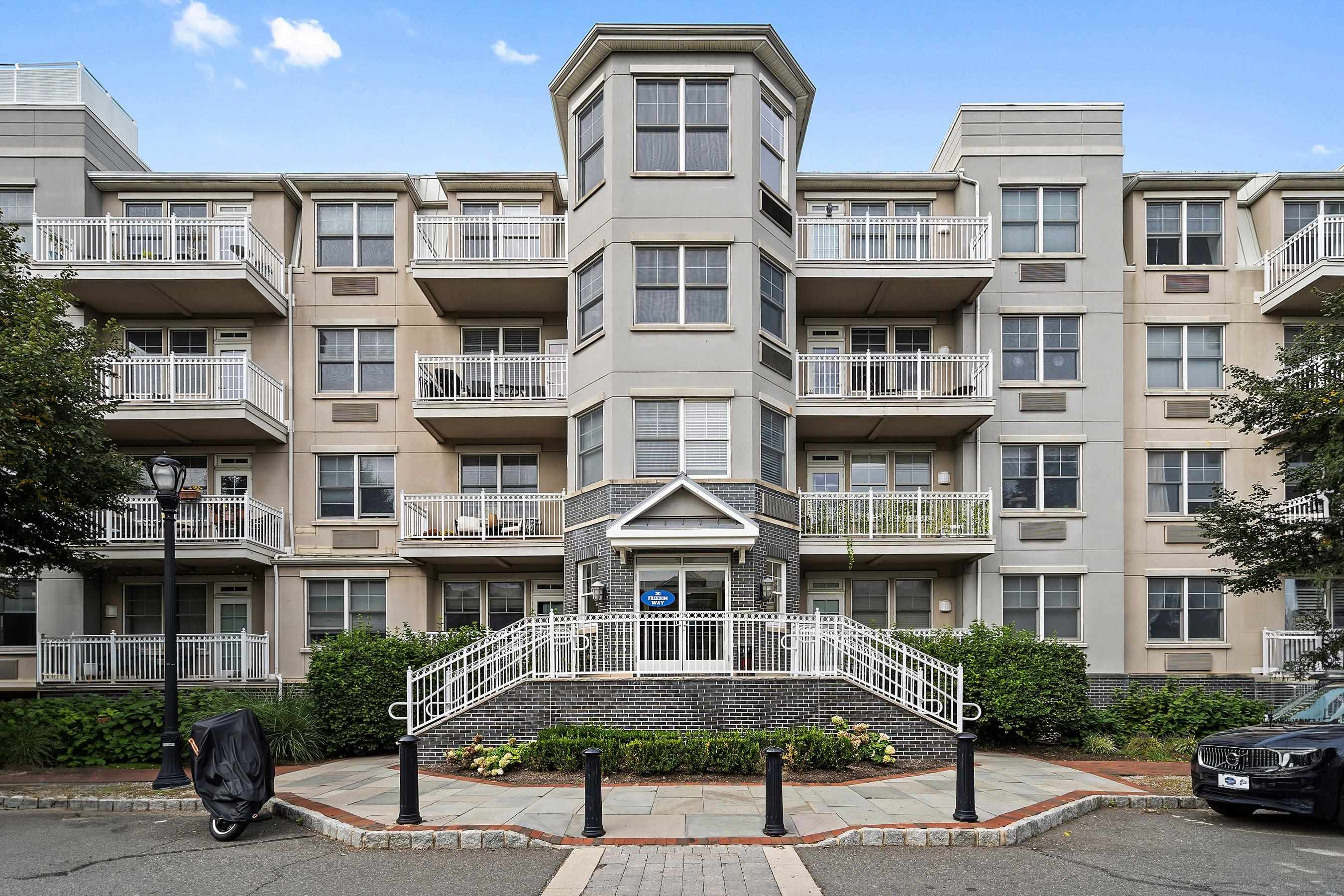 30 Freedom Way Jersey City NJ 07305