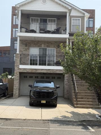 138-140 Avenue F Bayonne NJ 07002