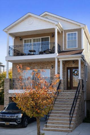 138-140 Avenue F Bayonne NJ 07002