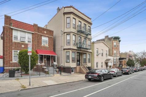 198 Griffith Street Jersey City NJ 07307