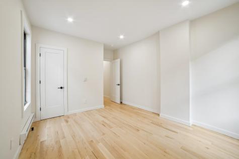62.5 Oak Street Jersey City NJ 07304