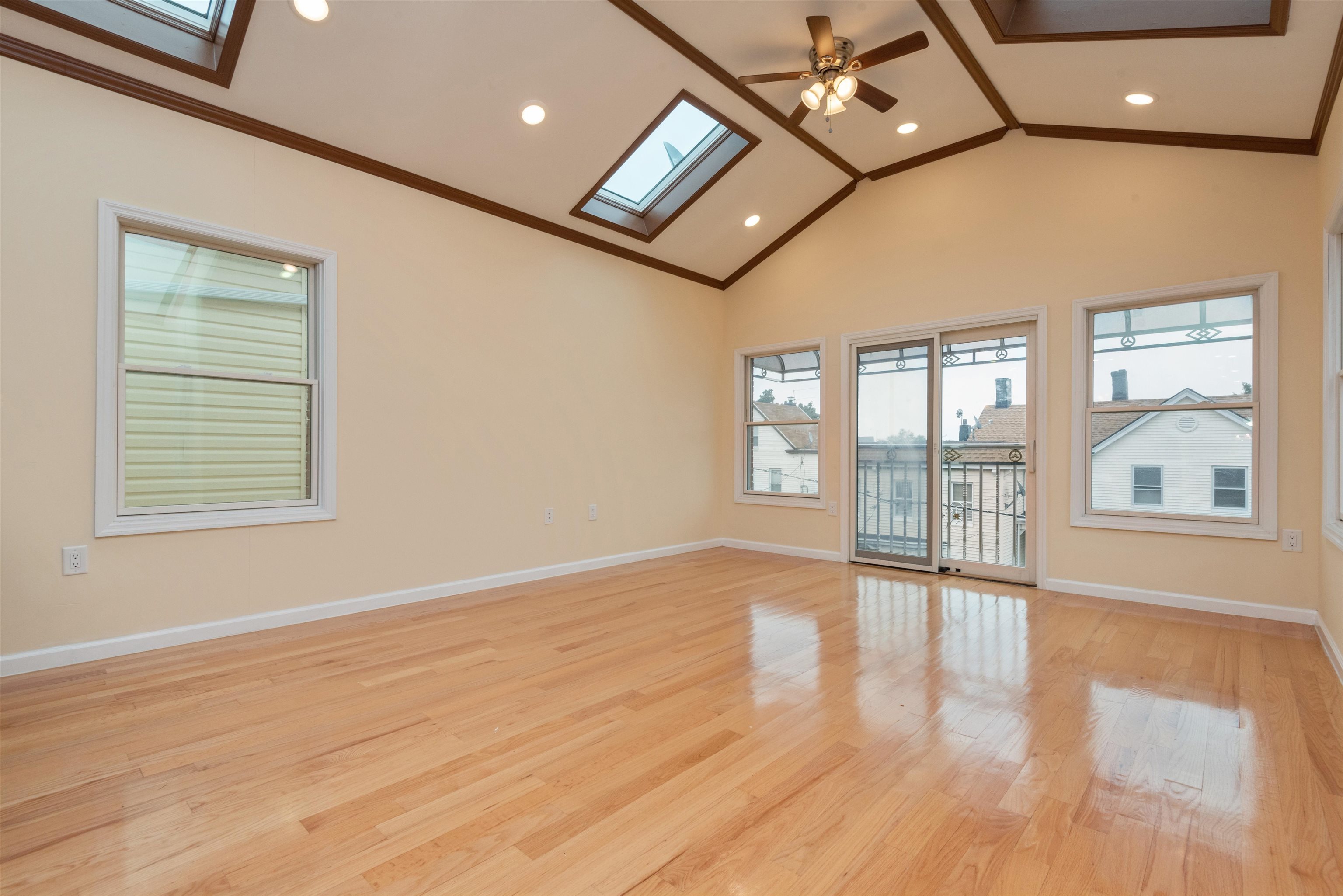 13 Parnell Place Jersey City NJ 07305