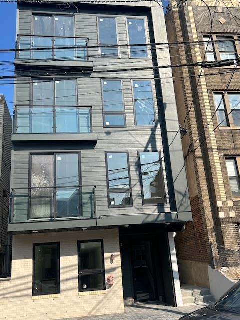 88 Romaine Avenue Jersey City NJ 07306