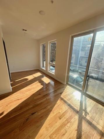 88 Romaine Avenue Jersey City NJ 07306