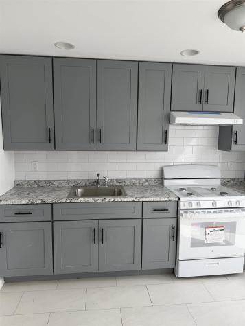 419 4th Street Union City NJ 07087