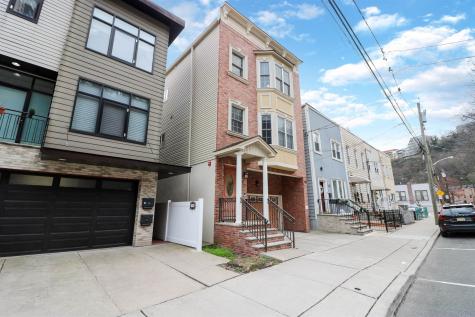 22 West 19th Street Weehawken NJ 07086