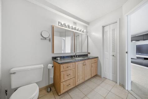 2103 Harmon Cove Tower Secaucus NJ 07094