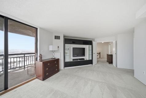 2103 Harmon Cove Tower Secaucus NJ 07094