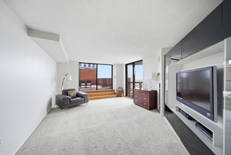 2103 Harmon Cove Tower Secaucus NJ 07094