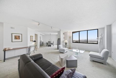 2103 Harmon Cove Tower Secaucus NJ 07094