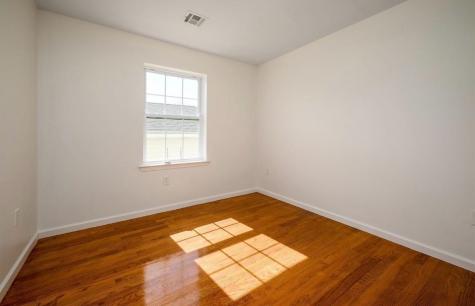 44 West 50th Street Bayonne NJ 07002