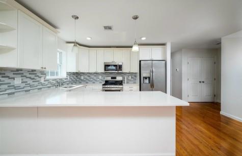 44 West 50th Street Bayonne NJ 07002
