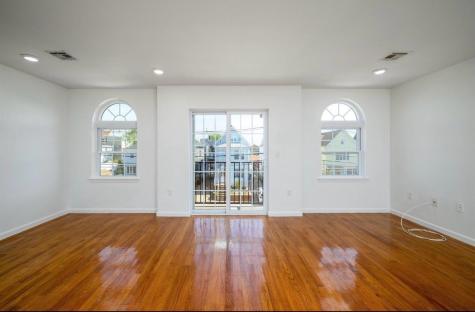44 West 50th Street Bayonne NJ 07002