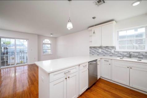 44 West 50th Street Bayonne NJ 07002