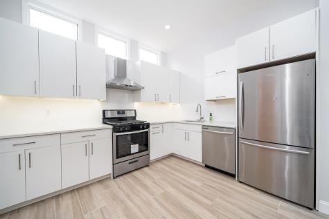 25 Helen Street Secaucus NJ 07094-3021