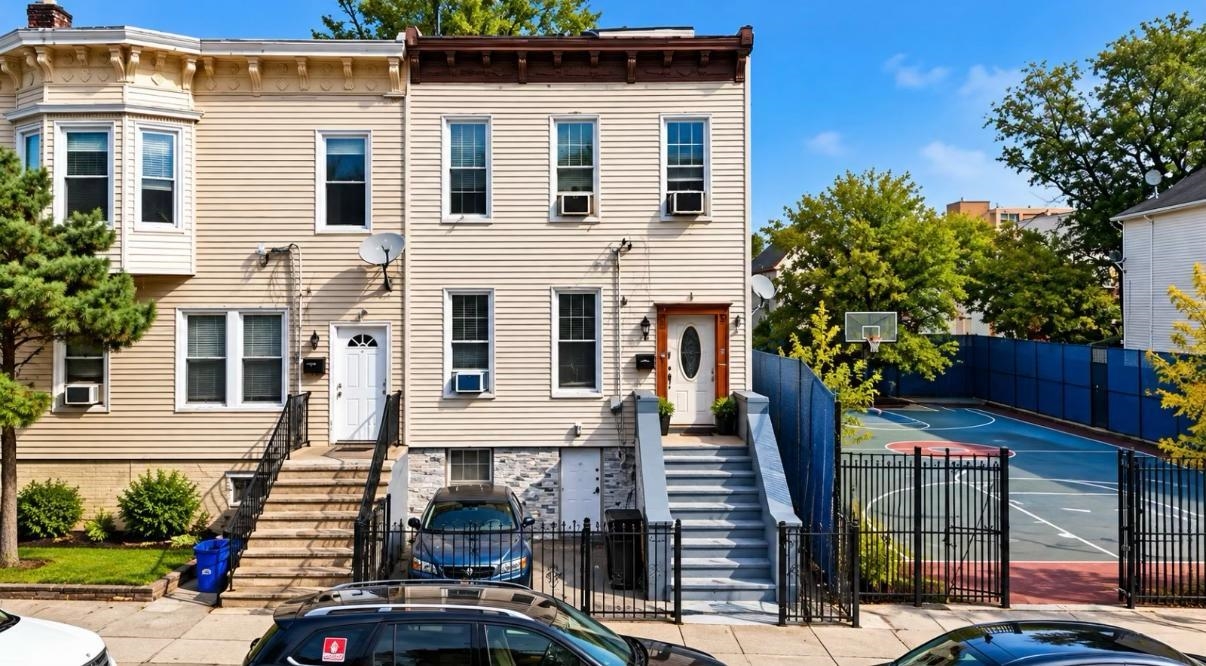 94 Van Nostrand Avenue Jersey City NJ 07305