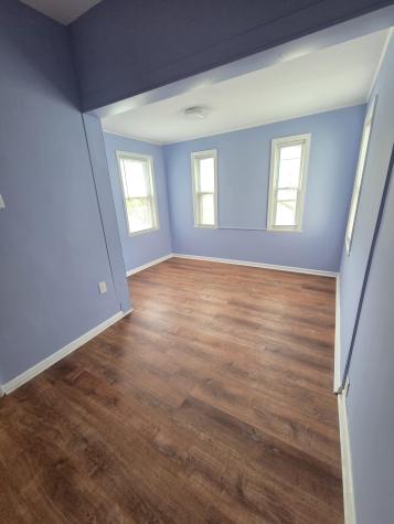 364 Woodlawn Avenue Jersey City NJ 07305
