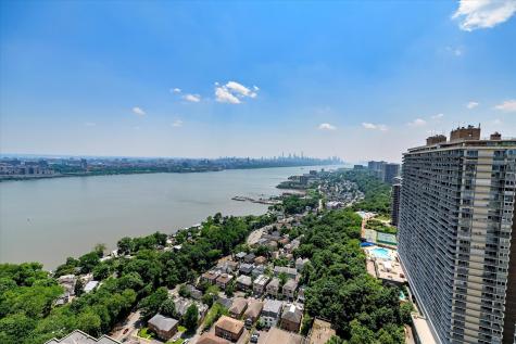 200 Old Palisade Road Fort Lee NJ 07024